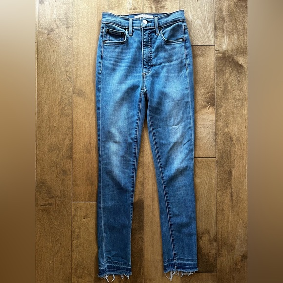 Denim Forum Lola High Rise Skinny Crop Jeans - Picture 2 of 8